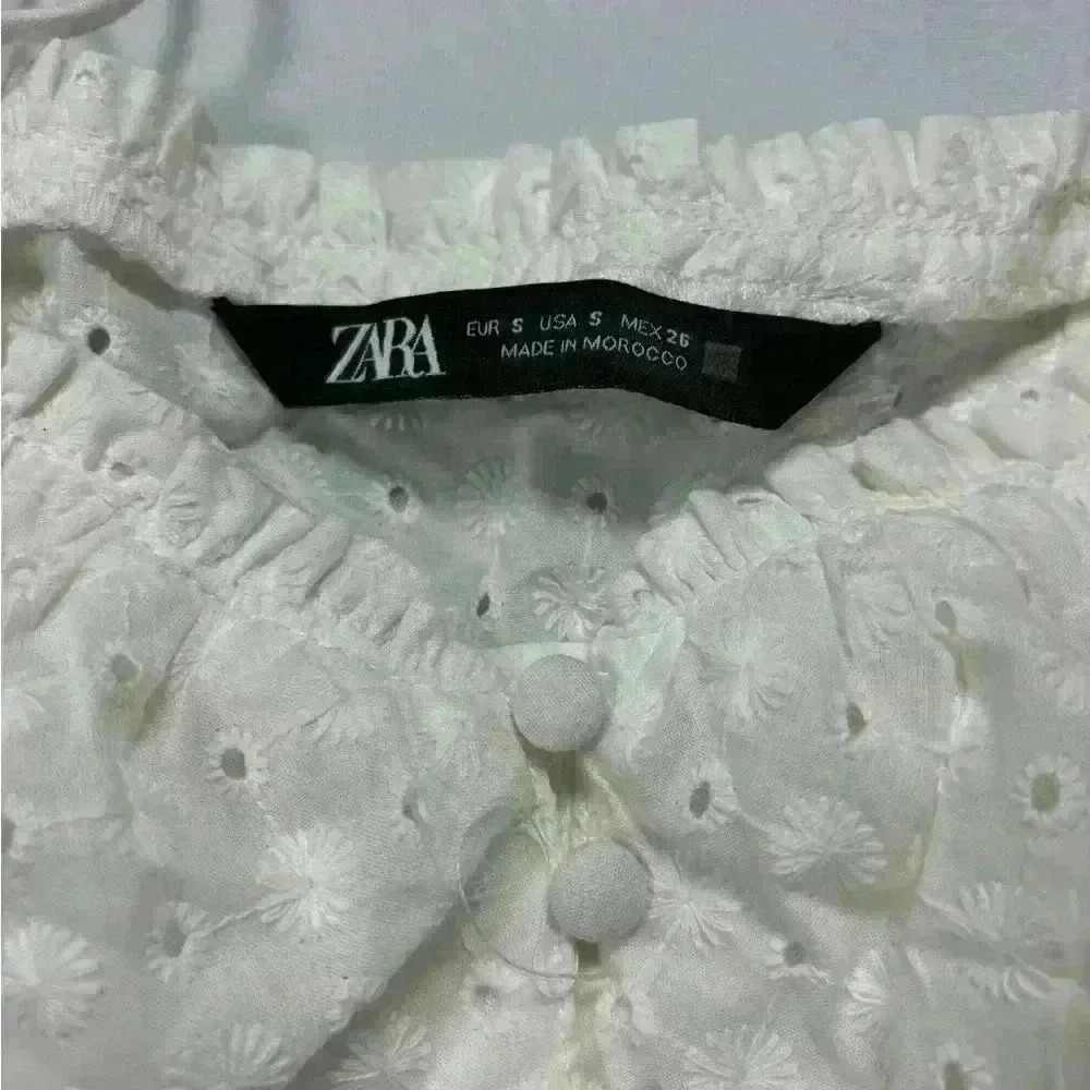 Zara Embroidered Eyelet Crop Top Small (Medium) coquette girl cottagecore whimsy - Picture 3 of 9